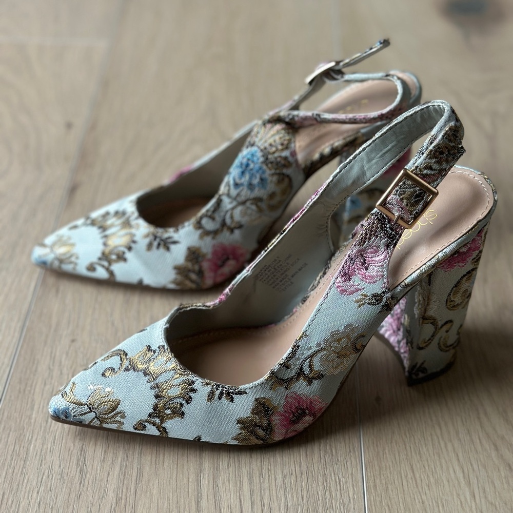 Shoe dazzle Multi-Color Pumps - Picture 7 of 10